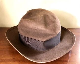 $40 Executive WM H. Block Company vintage hat.  ~12"L; 11"W; 6"H 