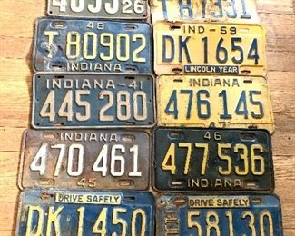 $75 Lot of 12 license plates 