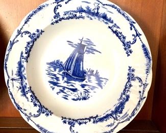 $20 Delph F. Winkle blue and white plate 