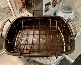 $35; Circulon Roasting pan with rack.  Like new; Retail $55