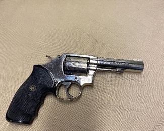 Smith & Wesson Model 13-3 357 Magnum Pistol (SN 32834)