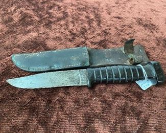 WW2 USN MK 1 Fighting Knife with Marked Leather Scabbard(Colonial)