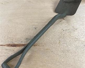 Large WW2 US Military Shovel