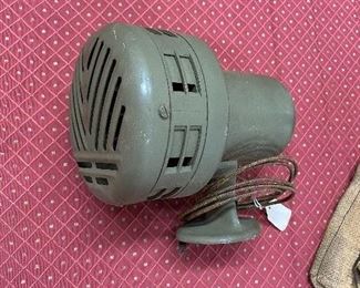 Federal Signal and Horn Military Siren