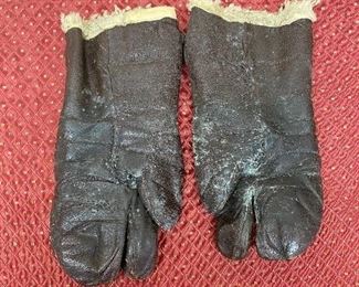 WW2 U.S. Leather Flight Mittens