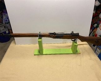 Japanese Type 2 Paratrooper Rifle(7.7 mm/SN 758)