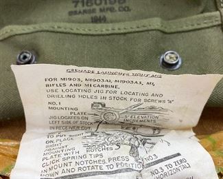 WW2 U.S. M15 Grenade Sight with Case