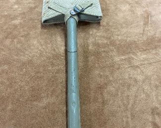 Ww2 U.S. T Handle Shovel with Cover