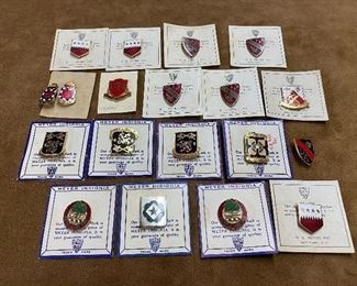 Collection of Pinback U.S. Unit Crests