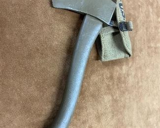 WW2 U.S. Hand Axe