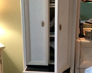 $150 Cabinet   Measures24w 16d 76h.