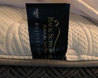 $700 Spring Air Rejuvenate king mattress