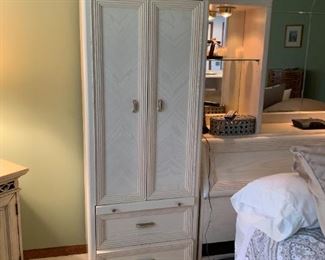 $150 Cabinet   Measures24w 16d 76h.