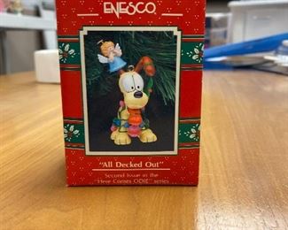 "All Decked Out" Garfield Christmas Ornament $ 5.00