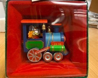"North Pole Express Toy Train" Garfield Christmas Ornament $ 3.00