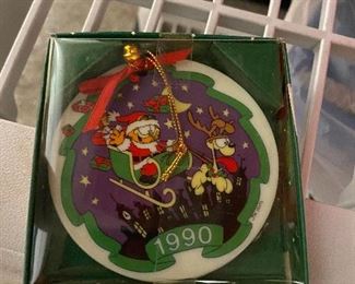 1990 Garfield Christmas Ornament - $2