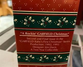 A Rockin Garfield Christmas $10