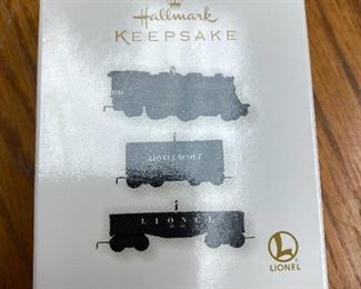 Lionel Scout Set - $11