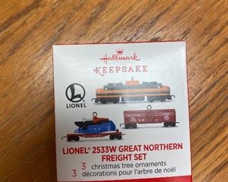 Lionel 2533W Great Northern Freight Set - $13