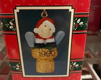 Enesco “Cheers” Ornament. $5