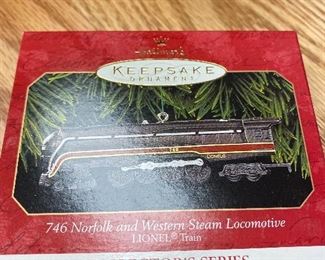 746 Norfolk and Western Steam Locomotive Keepsake Ornament. $3