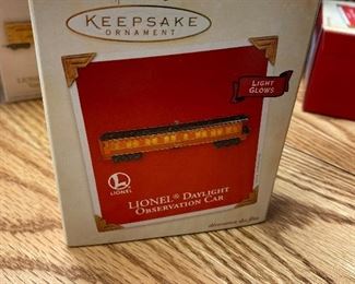 Lionel Daylight Observation Car Hallmark Keepsake Ornament. $4