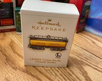 Lionel Union Pacific Veranda Tender Hallmark Keepsake Ornament. $5