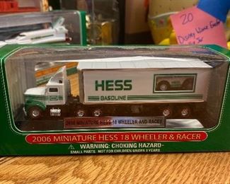 2006 Miniature Hess 18 Wheeler & Racer. $6