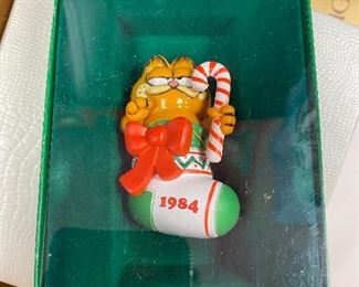 A stocking Full For 1984 Garfield ornament $10
