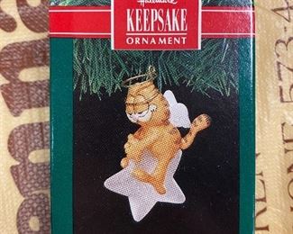 Hallmark Garfield ornament $8