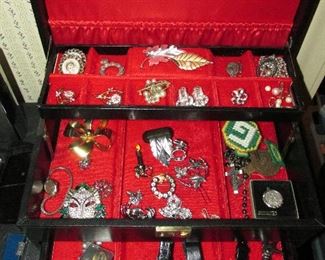 Costume jewelry & watches