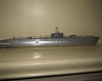 Vintage Tarpon 175 wind up submarine