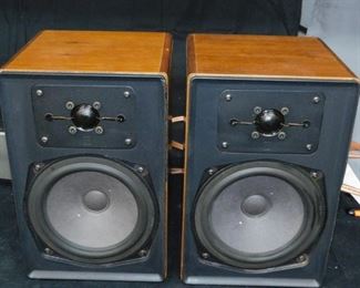 A/D/S L400 Speakers