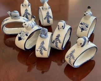 Set of 8 porcelain napkin holders.