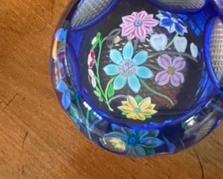 Paperweight. Photo 1 of 2.