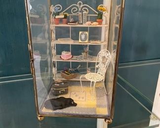 Miniature shadow box. Photo 2 of 2.