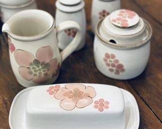 Denby Gypsy Dinnerware. Complete Service for 12 plus Serving Pieces. Photo 2 of 2.