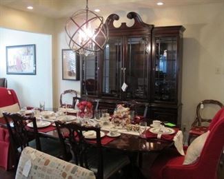 Beautiful Kindel Dining Room Suite