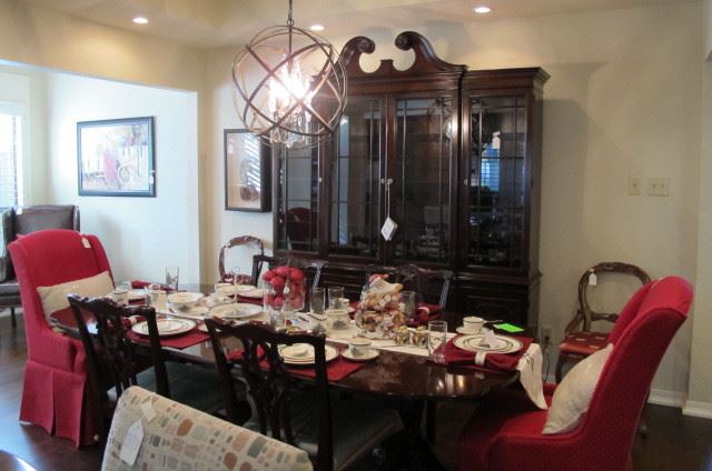Beautiful Kindel Dining Room Suite