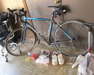 Trek 5.2 Bike with Accessories