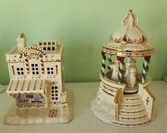 Lenox Mistletoe Village Retired