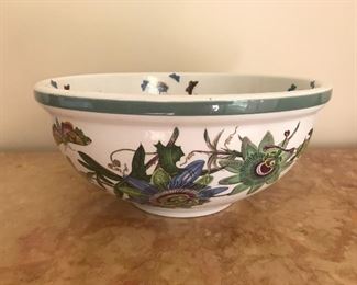 $50  Portmeiron large mixing/serving bowl with classic floral motif.  Diameter 11", Height 5"