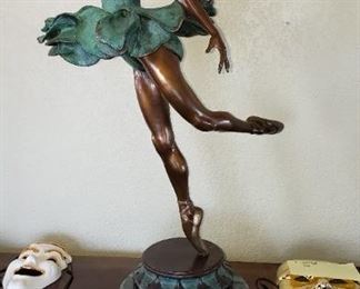 Signed De L Esprie 22/50