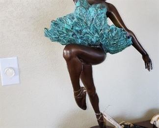 Signed De L Esprie 22/50