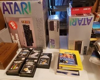 A big collecton of vintage atari, all for one price!