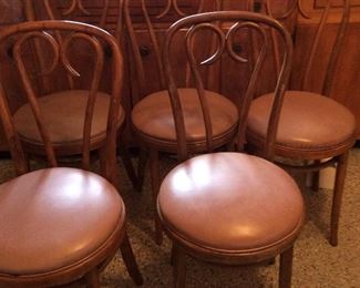 Set of 5 Original bentwood chairs