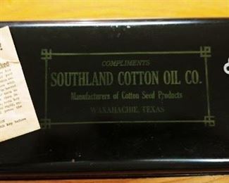 Compliments of Southland Cotton Oil Co. Waxahachie, TX Tin Box w/Keys