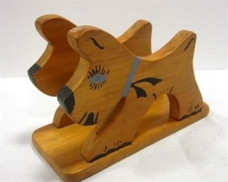 wood Scottie dog
