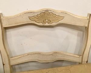 2. Round Crackled Painted Dining Table by British Imports w/ 1 18" Leaf and 6 Chairs w/ Rush Seats 