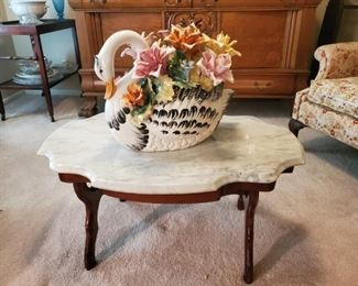 Antique marble top Coffee Table with Huge CAPODIMONTE Swan